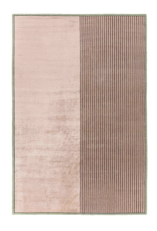 Simple pink double carpet